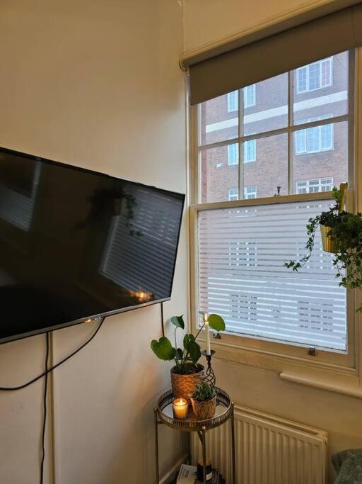 Beautiful And Spacious Flat Londen Buitenkant foto