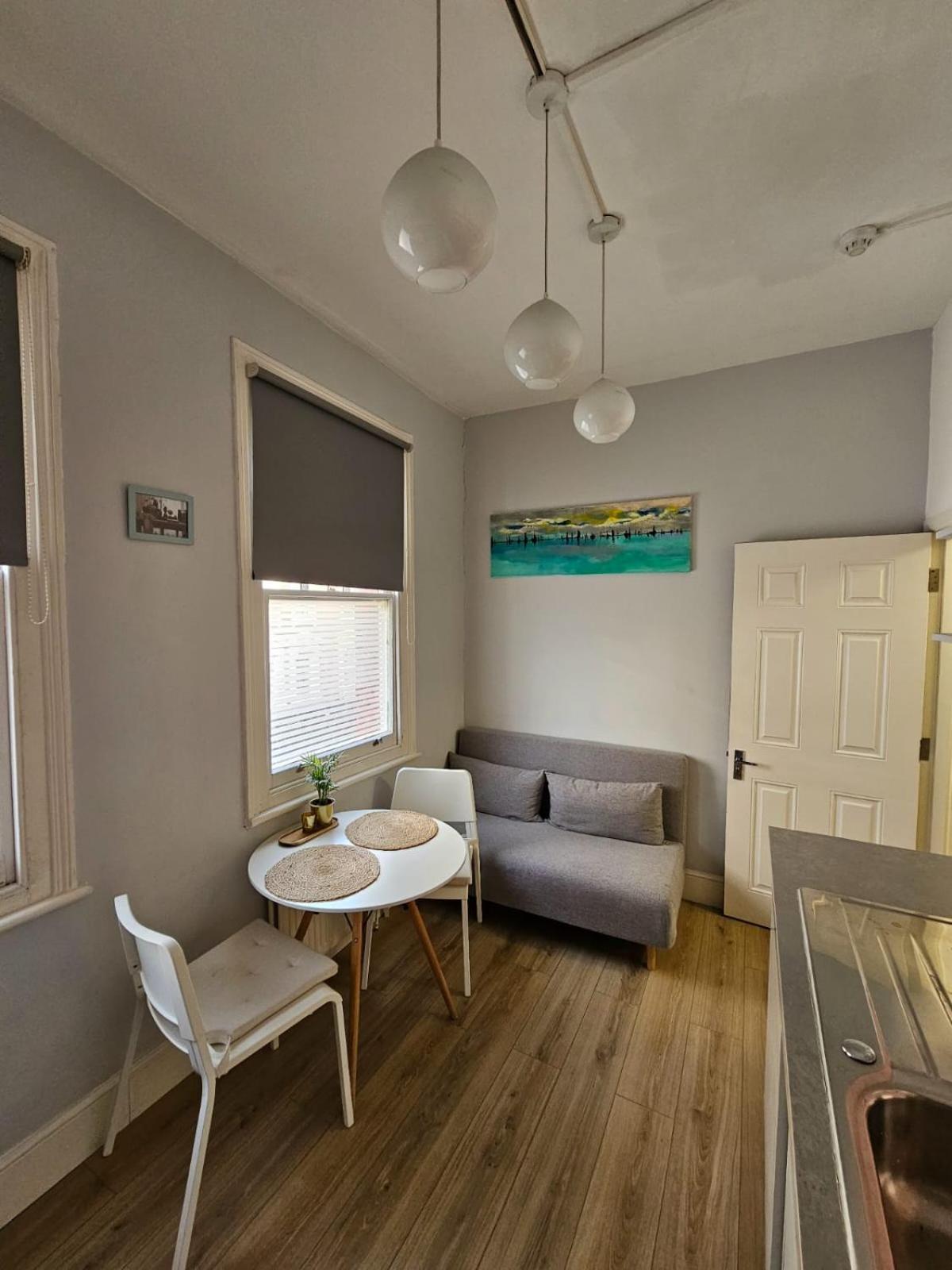 Beautiful And Spacious Flat Londen Buitenkant foto